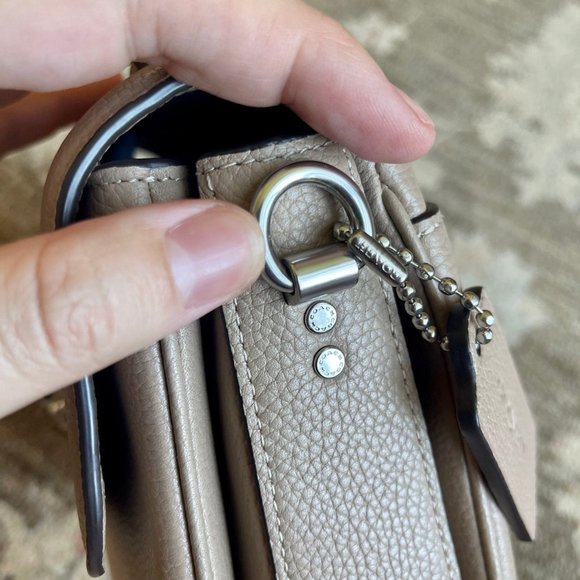 Coach Cassie in taupe - Picture 9 of 12